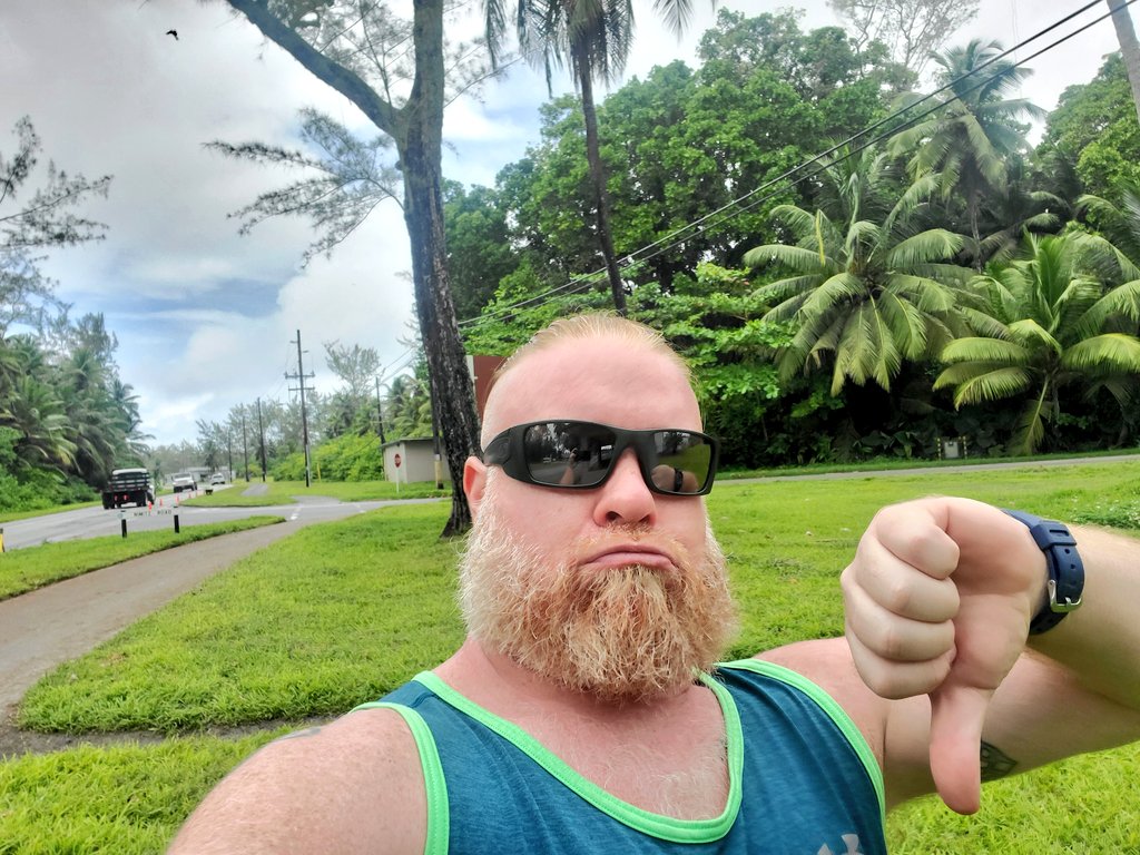 RedbeardILRCSAA's tweet photo. Even on a rainy day...being in a tropical paradise with a killer gym ain't a bad day lol

#Sailor #3rdMate #PiratesLifeForMe https://t.co/deVnCOhVkR