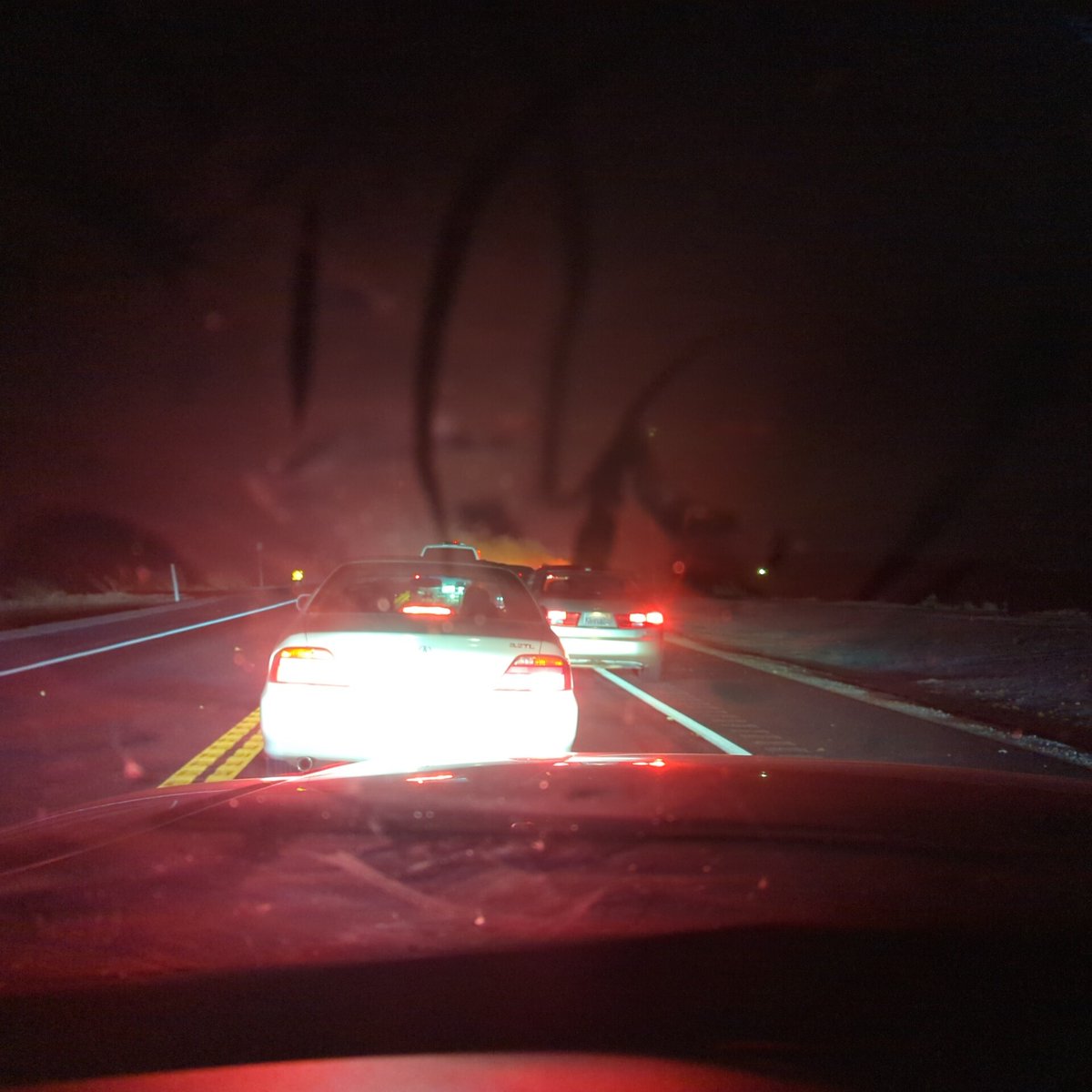 AntMoOAK's tweet photo. @KCBSAMFMTraffic  NB 160 stopped due to roadside fire. Backed up to hiway 12 https://t.co/dOlupvSaNN