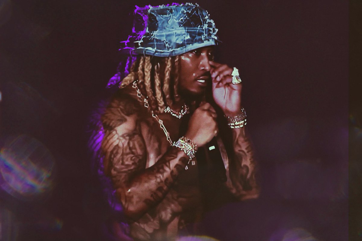 the3pE's tweet photo. I made it to rolling loud, via my tv. maybe one day I’ll attend in person 😉

shot on my Canon | IG; creativemindvisualz https://t.co/9hNV2NXTbW