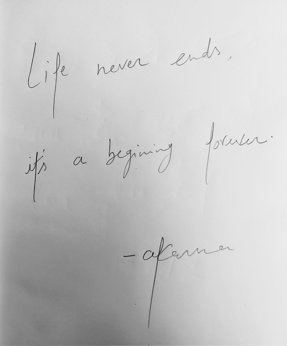 Akarmaquotes's tweet photo. Life never ends, it's a beginning forever #poetry #lifequotes #writingcommunity #poetrylovers #akarmaquotes #akarma https://t.co/Dr2AOxfL43
