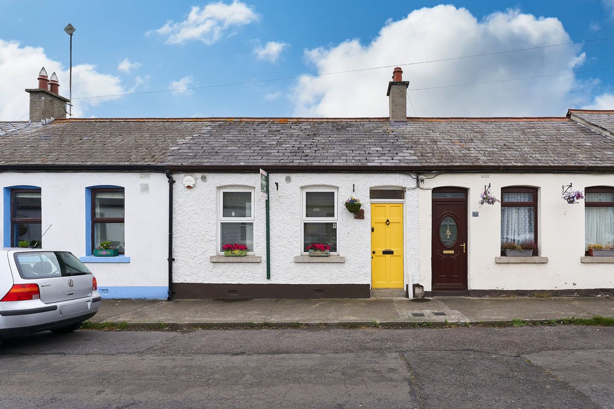 Perfect_ie's tweet photo. A slick city pad in Stoneybatter ✨😍🌿
https://t.co/0by6tQHnm2
#stoneybatter #dublin #forsale https://t.co/RAK9L9DcHZ
