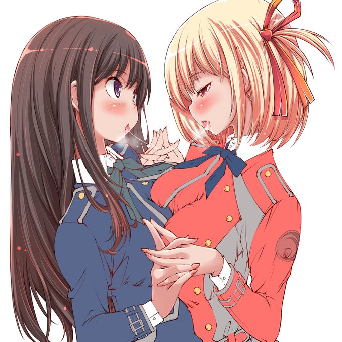 千束『…たきなさぁ～…昼納豆食った…?』
たきな『食べましたね、あ、あとめかぶも食べました問題ありますか?』
千束『……そっか…』
制服差分夜塗りまっすっ!❤️💙 