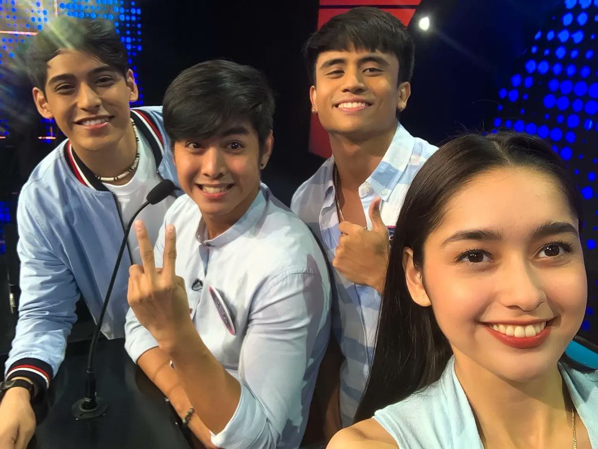 Sparkle_GMA's tweet photo. Uuwi kaya silang panalo? 🤔 Find out by catching #LarkinCastor, #KimPerez, #MigsVillasis and #VanessaPeña on today's episode of @FamilyFeudPH at 5:40PM on GMA Network! https://t.co/v7RWYMAqBy