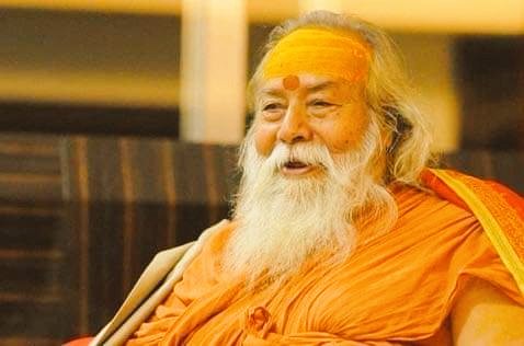 Swapnil56V's tweet photo. श्री द्वारका शारदा पीठ के शंकराचार्य परम पूजनीय स्वामी स्वरूपानंद सरस्वती का 99 वर्ष की आयु में कल निधन हो गया। उन्होंने MP के नरसिंहपुर में अंतिम सांस ली. स्वरूपानंद सरस्वती जी महाराज को हिंदुओं का सबसे बड़ा धर्मगुरु माना जाता था। उनका स्वर्गवास अपूरणीय क्षति है। 

🕉 शांति https://t.co/ohFBUz0x7e