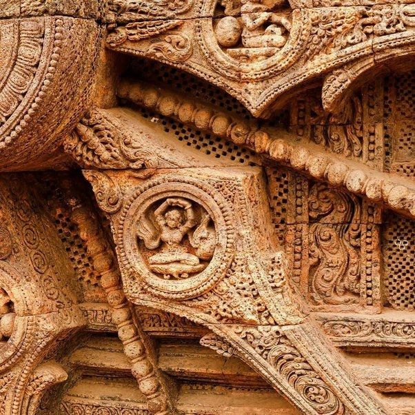 ASEAN_IIT's tweet photo. So, these were the hidden facts of the Sun temple. After this, we have to go to the Lingraj Temple of Bhuvneshwar. So, we started our journey to Bhuvneshwar. Don’t miss our next post about Lingraj Temple. https://t.co/pxopCr9cYh