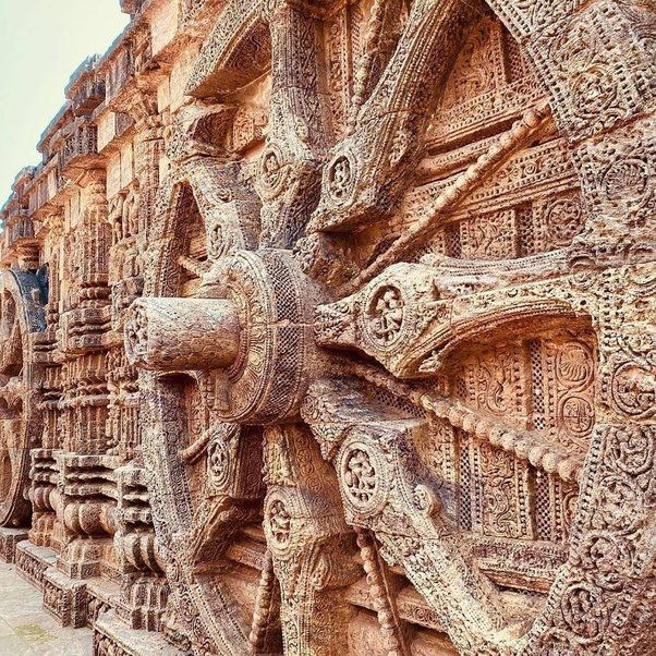 ASEAN_IIT's tweet photo. So, these were the hidden facts of the Sun temple. After this, we have to go to the Lingraj Temple of Bhuvneshwar. So, we started our journey to Bhuvneshwar. Don’t miss our next post about Lingraj Temple. https://t.co/pxopCr9cYh