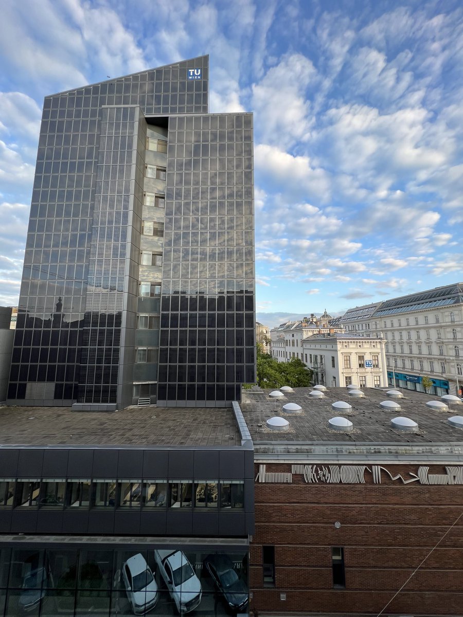 AndreasAtETH's tweet image. The @tu_wien is host to the @SuperQuLAN workshop organized by Peter Rabl and @fink_johannes this week in #Vienna, #Austria.
Check out the newest developments on #quantum networks presented by a great set of speakers. 
See the program below.