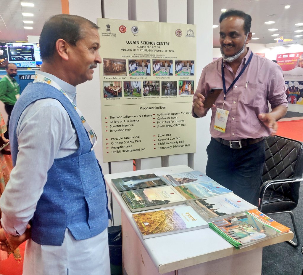mpMAPIT's tweet photo. साइंस सिटी, अहमदाबाद में आयोजित ‘𝗖𝗲𝗻𝘁𝗿𝗲-𝗦𝘁𝗮𝘁𝗲 𝗦𝗰𝗶𝗲𝗻𝗰𝗲 𝗖𝗼𝗻𝗰𝗹𝗮𝘃𝗲’ के द्वितीय दिवस में विज्ञान एवं प्रौद्योगिकी मंत्री श्री @opsakhlecha ने विभिन्न प्रदर्शनी का अवलोकन किया।
#ScienceCity
#InnovativeMP
#JansamparkMP https://t.co/hJnvB1Rqxe