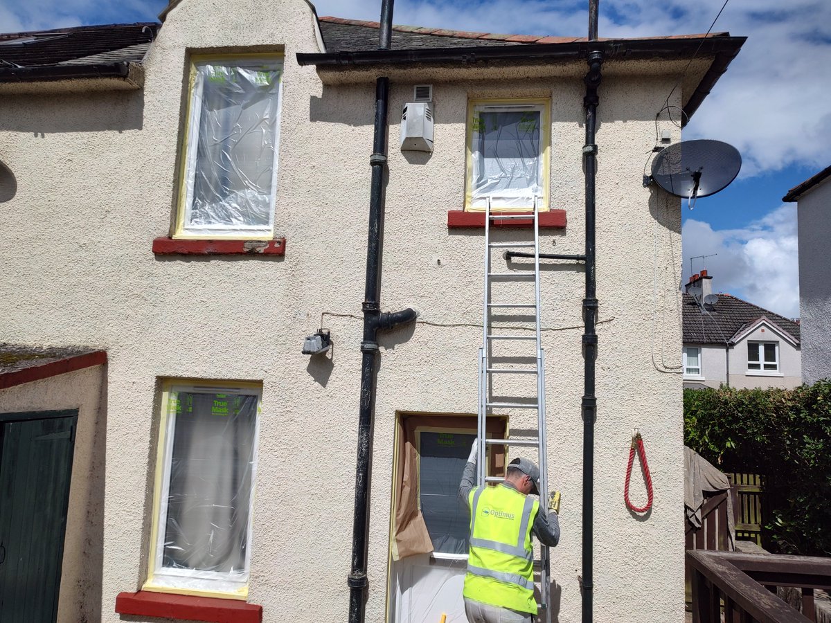 optimusdecor's tweet photo. summer time we get the externals started. So in Scotland it's rare. We aim to use solvent borne paint externally as we believe it lasts much longer than any water based products to date before needing a recoat, So it is better for the environment and the client long term. https://t.co/Qq8wuIDvjE