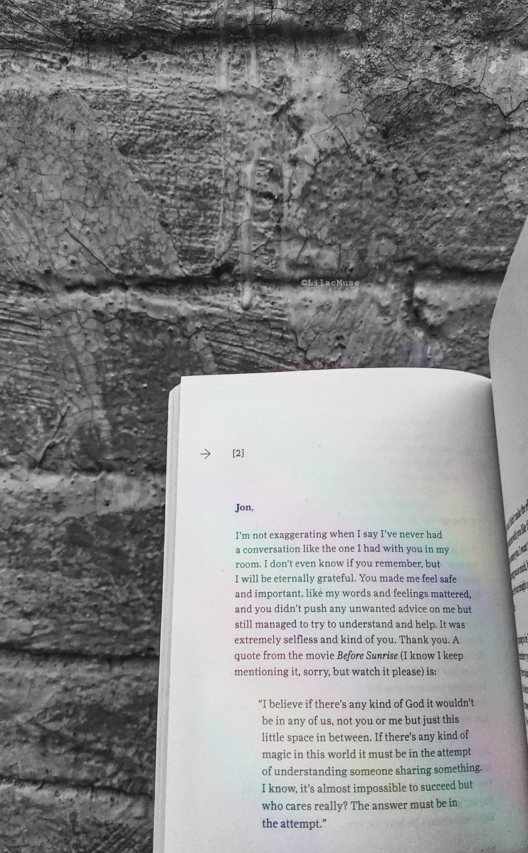 mainhoonaari's tweet photo. These are some of my favorite writings that I have captured through my lens 💜✨️ 🦋📖📸
#BookRkive
#QuotesForRM 
#HappyRMDay https://t.co/k1DXrdK2n8