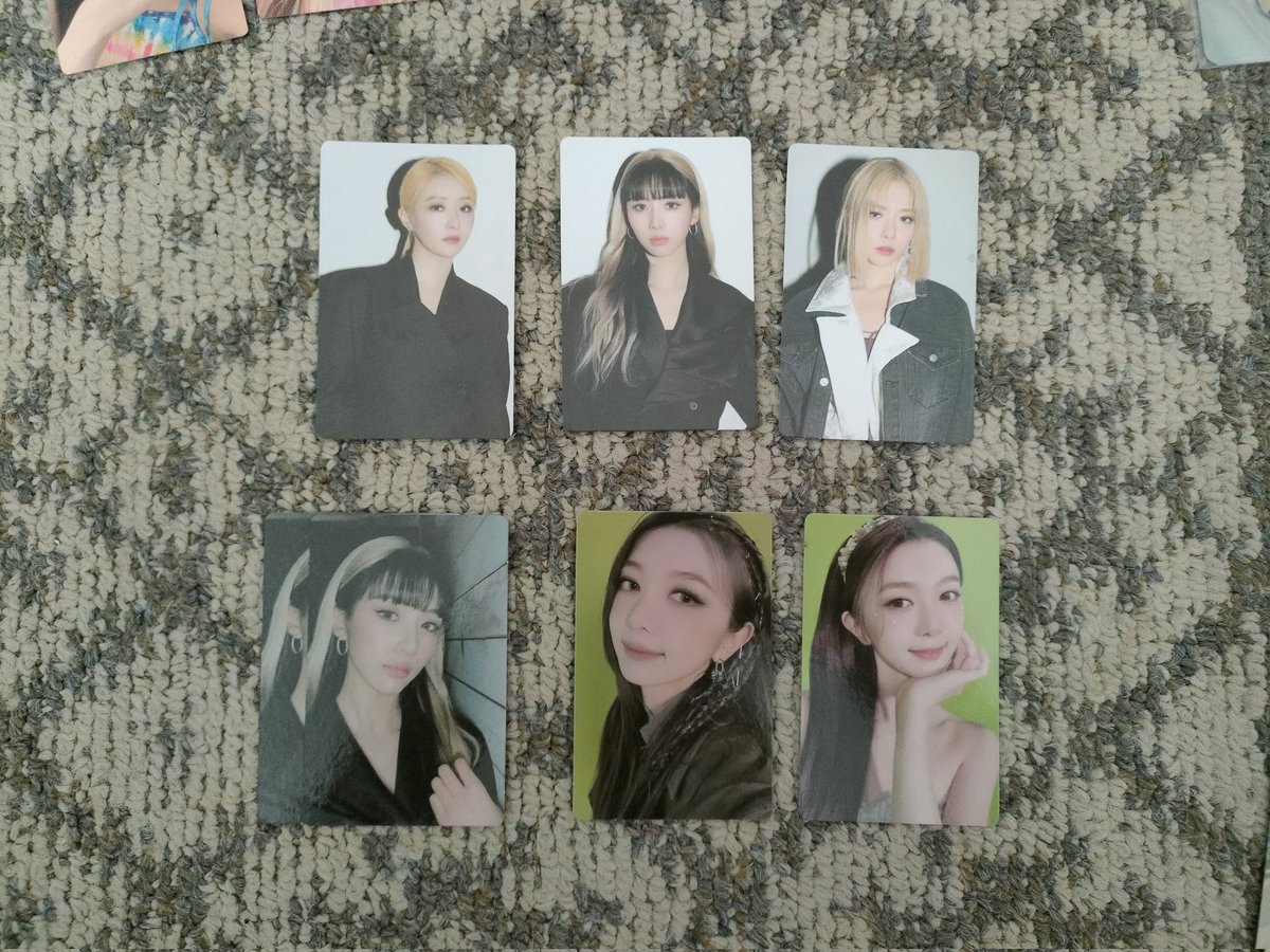 lsroomcart's tweet photo. =͟͟͞♡ wts lfb #ls_onhands 

🌷 a:su photocards 
— concept pc: 80 php
— selfie pc: 100 php
— gahyeon 2022 sg: 30 php each 
— sua appmus: 100 php 
— dami makestar: 200 php 

💌 dm or reply to claim! 
t. dreamcatcher apocalypse save us concept selfie pc ph 2022 sg makestar https://t.co/zcZTBRDVvC