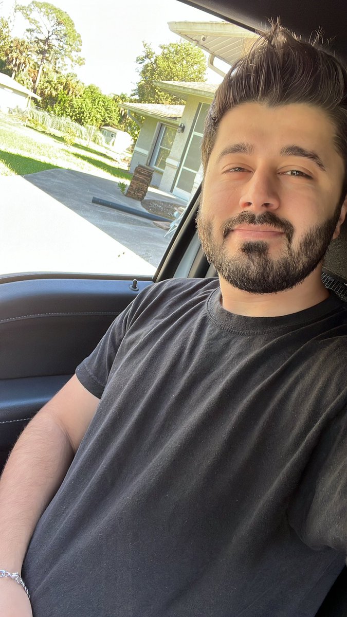 Evet burası Amarka hemde Florida. Ama gel görki sıkılıyorum🚶🏻‍♂️