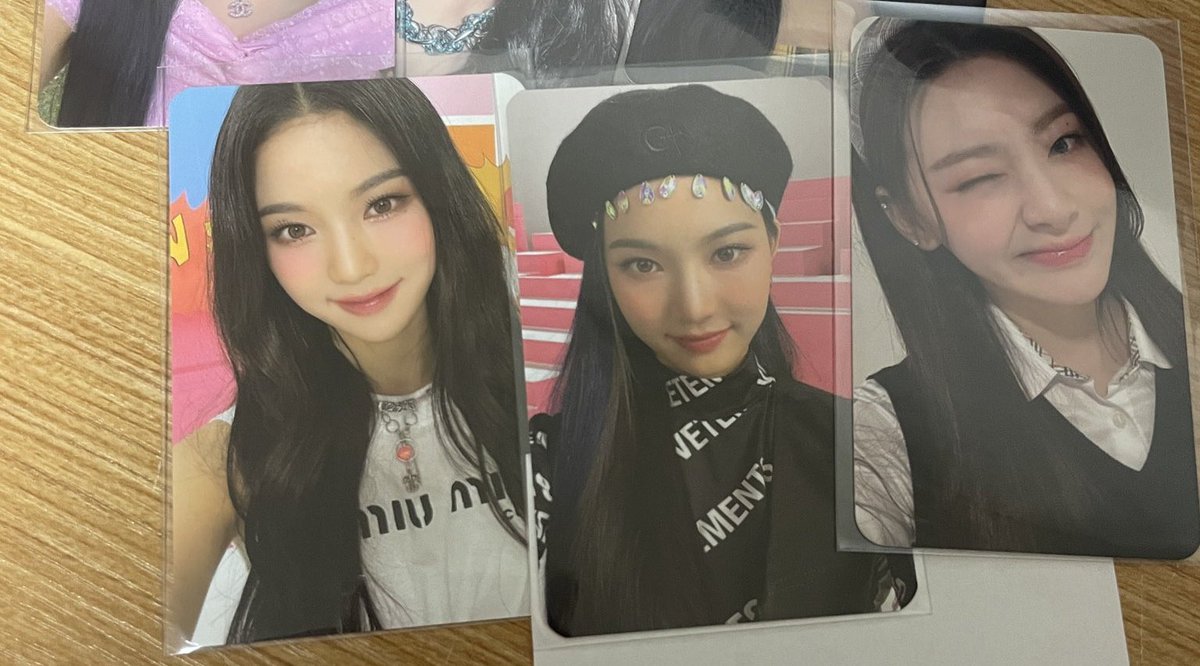 byeonghaul's tweet image. ic ulit wts lfb stayc new jeans ph

1k each set
- prio whole set &amp;amp; payo
- will be shipped from N.Ecija
- nwjns in transit to my friend's add; stayc in kr

🏷️ sumin isa seeun staydom stereotype young-luv wink beret half-heart sando everline pob hyein danielle hanni photocard pc