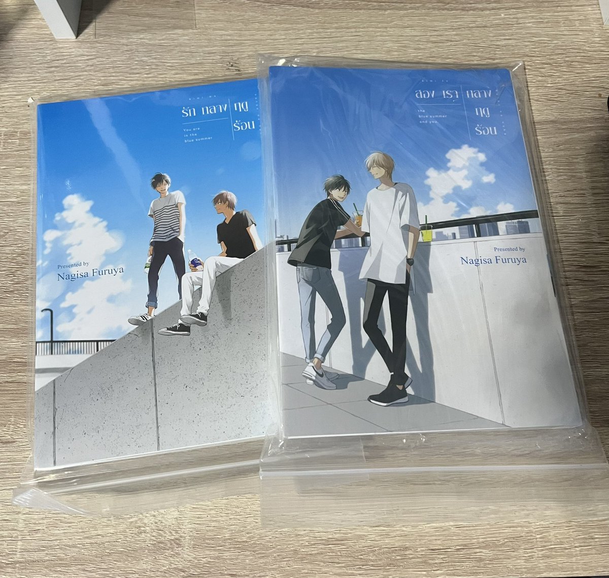 fivelobbiv's tweet photo. พร้อมส่ง รักกลางฤดูร้อน (อ่านรอบเดียว)
&amp; สองเรากลางฤดูร้อน (ยังไม่แกะ)

💌 200฿ รวมส่ง

#ตลาดนัดมังงะวาย #ตลาดนัดมังงะ #รักกลางฤดูร้อน https://t.co/8VaOLJOVjW