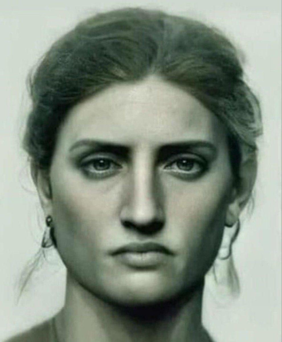 #VisageDuJour 😱 de la française Isabelle Boye. En 1878, à l’âge de 36 ans, elle fut le modèle du sculpteur Bartholdi pour la « Statue de la Liberté ».