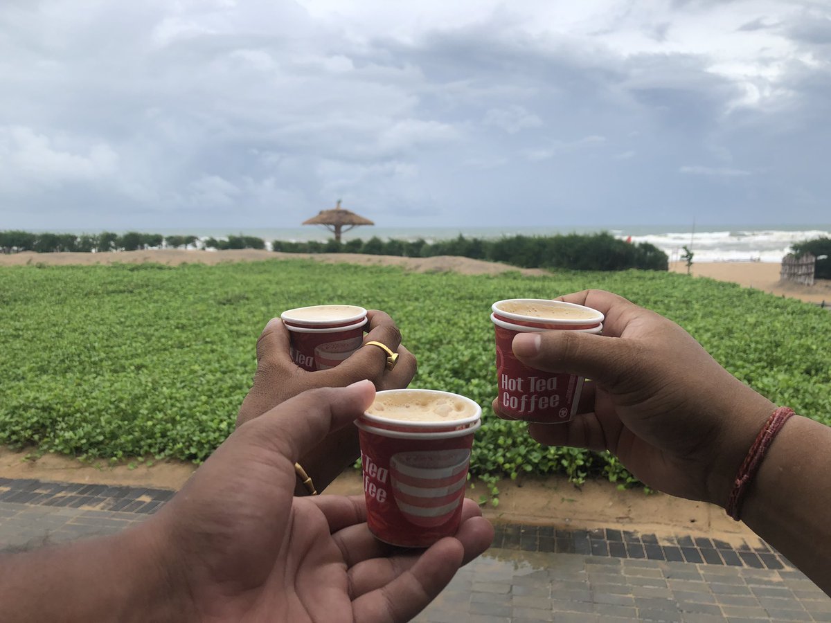 pureodiasaswata's tweet photo. One of the best Weekends of Life.
With @LRana_INDIA and @priyabrat3 .
#Puri #Odisha #WeekendEscapade https://t.co/M5lu86Gu7r
