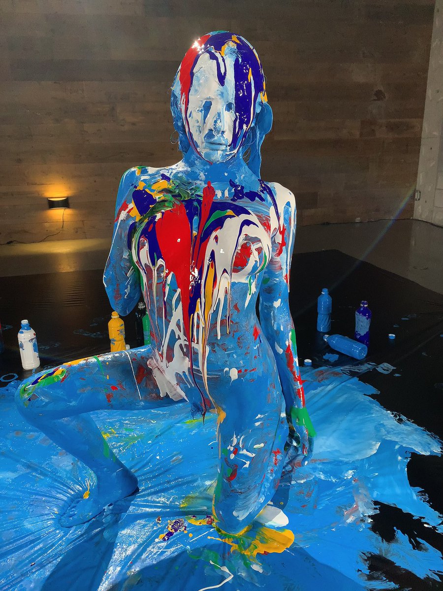 【地球】かな？【ペプシ】かな？
リリースされたら是非観てね🥺🙏