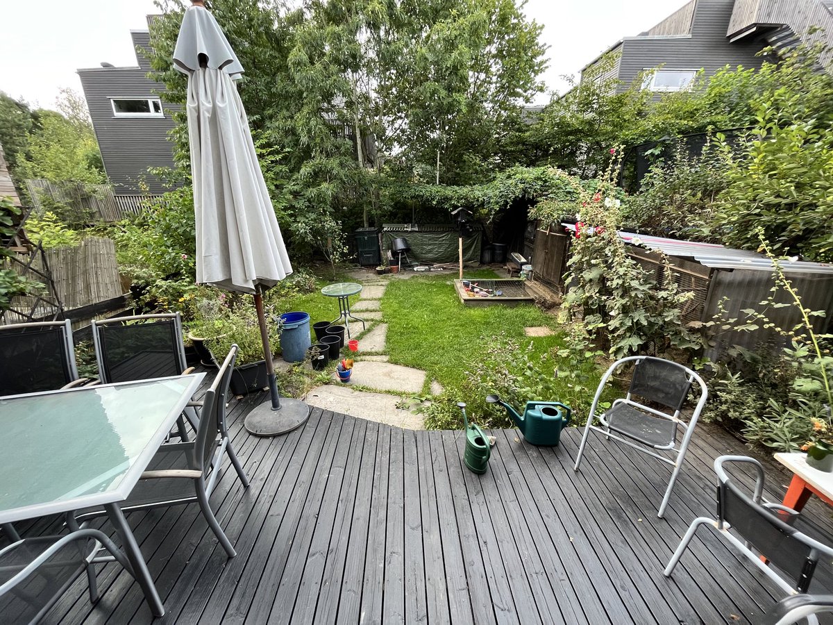 ProvenPudding's tweet photo. Would you like to stay in #Norway? We’re going to #NewZealand for a year in December so we’ll #rent out our house. A short walk from the beach and 25min by ferry from downtown #Oslo. Interested? PM me! https://t.co/oFyeeuRu9w
