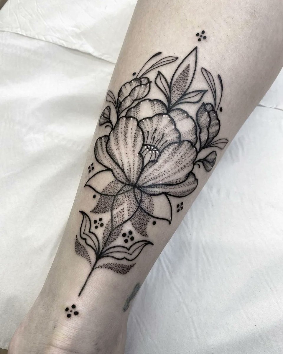 MagnumTattoo's tweet photo. Stunning matching ornamentals by Emma Beech done using #magnumtattoosupplies π
.
.
#ornamentaltattoo #ornamentaltattoos #ornatetattoo #patterntattoo #matchingtattoos #pairtattoo #flowertattoo #floraltattoo #dotworktattoo #stippling #stippletattoo
Instagram: emmabeechtattoo https://t.co/F9mAZv2tAI