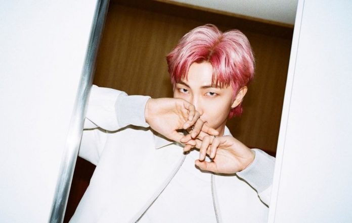 ClionaFitz's tweet photo. Happy Birthday Namjoon 🎉❤���🥳🎂🎈 Thank you for making us smile everyday😊💜 Wishing you all the love and happiness in the world 🌍💜💜💜💜 @BTS_twt #HappyBirthdayNamjoon #OurEternalLeader #HappyBirthdayRM #JoonieDay2022 https://t.co/j0W3OGHv2r