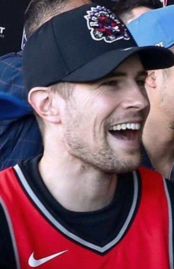 nasabuf's tweet photo. #lovehim #lovethisman #davidberry #briliant #witty #kind #gracious #humble #fun #extraordinarilytalented #mosttalented #tohearandbeheard #thebest #simplythebest #respected #loved #admired #whataman #mightyfineman #extraordinary #remarkablytalented #incrediblytalented #bestsmile https://t.co/2kfgYfnG40