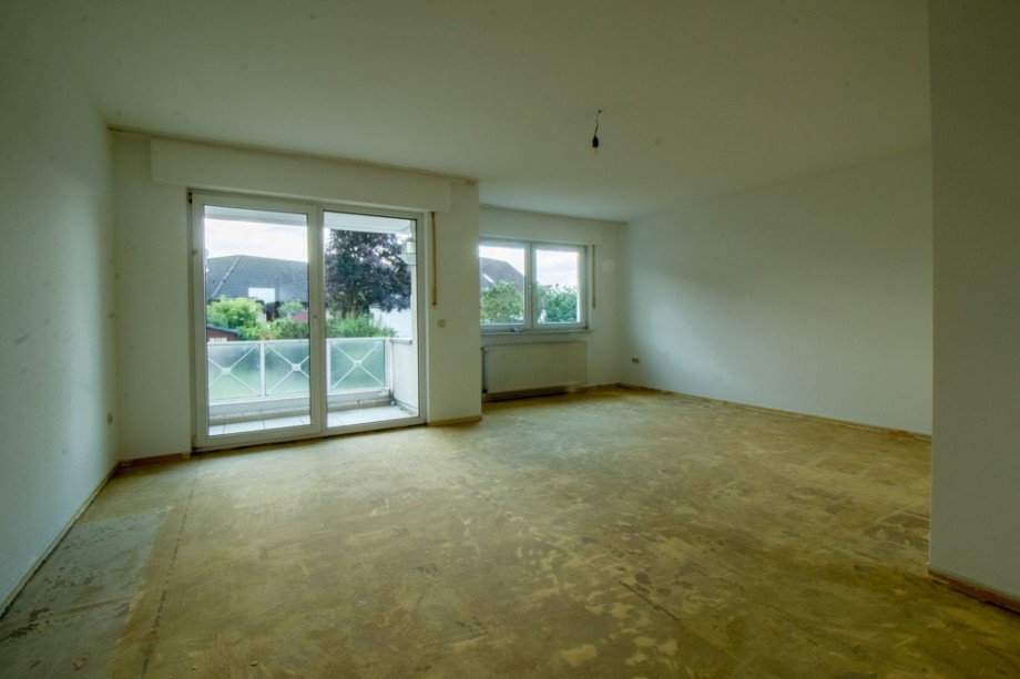 dieckmann_immo's tweet photo. #Eigentumswohnung in #Schwerte #Ergste
▶️ ca. 76m²
▶️ 3 Zimmer
▶️ 1. OG
▶️ offener Wohn- und Essbereich
▶️ sonniger Balkon (Südseite)
▶️ Kellerraum + Waschkeller
▶️ Garage + Stellplatz
https://t.co/ZBcxmHFLrB
📲 +49 (0) 23 04 - 23 96 110
📩 immo@dieckmann-immobilien.de https://t.co/szJtqLDLKG