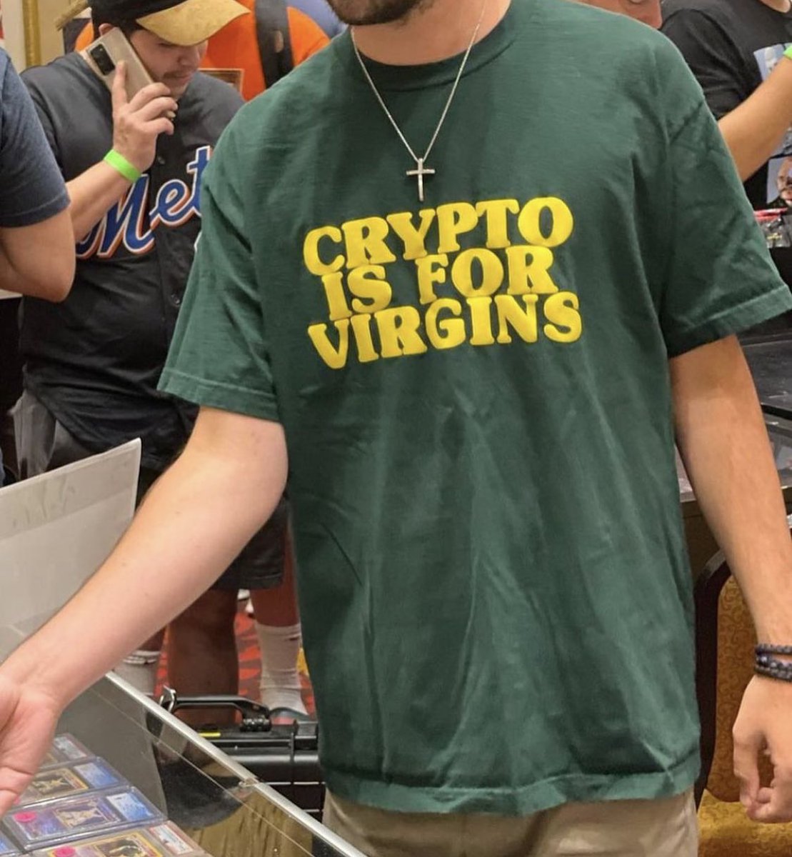 schmindyNFT's tweet photo. I need this shirt. https://t.co/EOEGgGuHyv