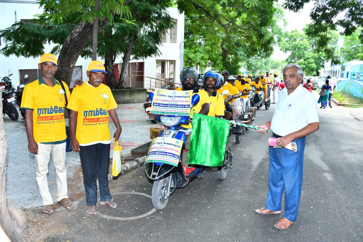 SAKSHAM4Divyang's tweet photo. Awareness Campaign Rally on #EyeDonation by #SAKSHAM Volunteers along with Ramco cements Social service unit in Madurai Mandal, Virudhnagar district, Dakshin Tamilnadu Prant on the occasion of "37th National Eye Donation Fortnight."

#NationalEyeDonationFortnight #EDF2022 https://t.co/4aWwT3pTU8