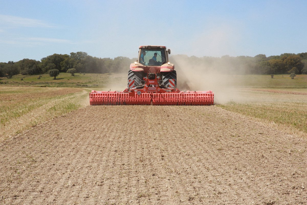 The <a href="/MaschioUk/">MaschioUK</a>  line of rotavators offers equipment appropriate for use on tractors with 15 to 380 horsepower for nearly all agricultural and horticulture applications.
#farminguk #maschio #cultivation #rotavator #supplier #agriculture