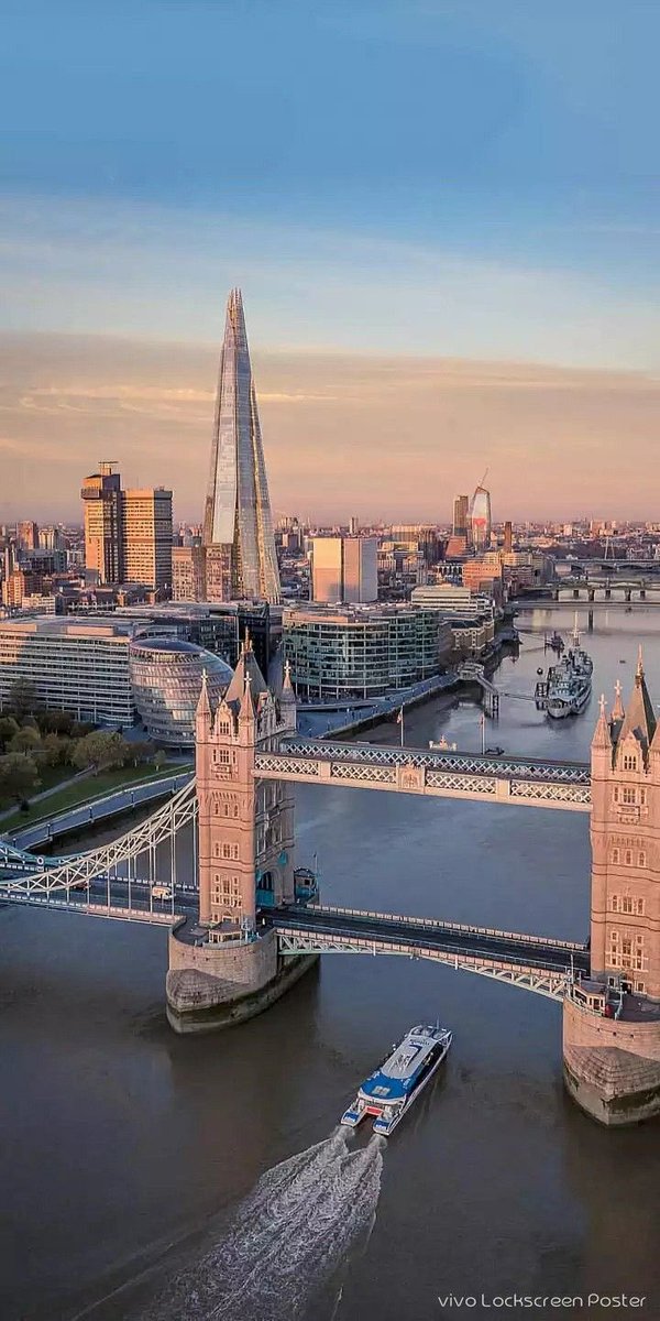 addictviews's tweet photo. London, England https://t.co/qsLem1qcSx