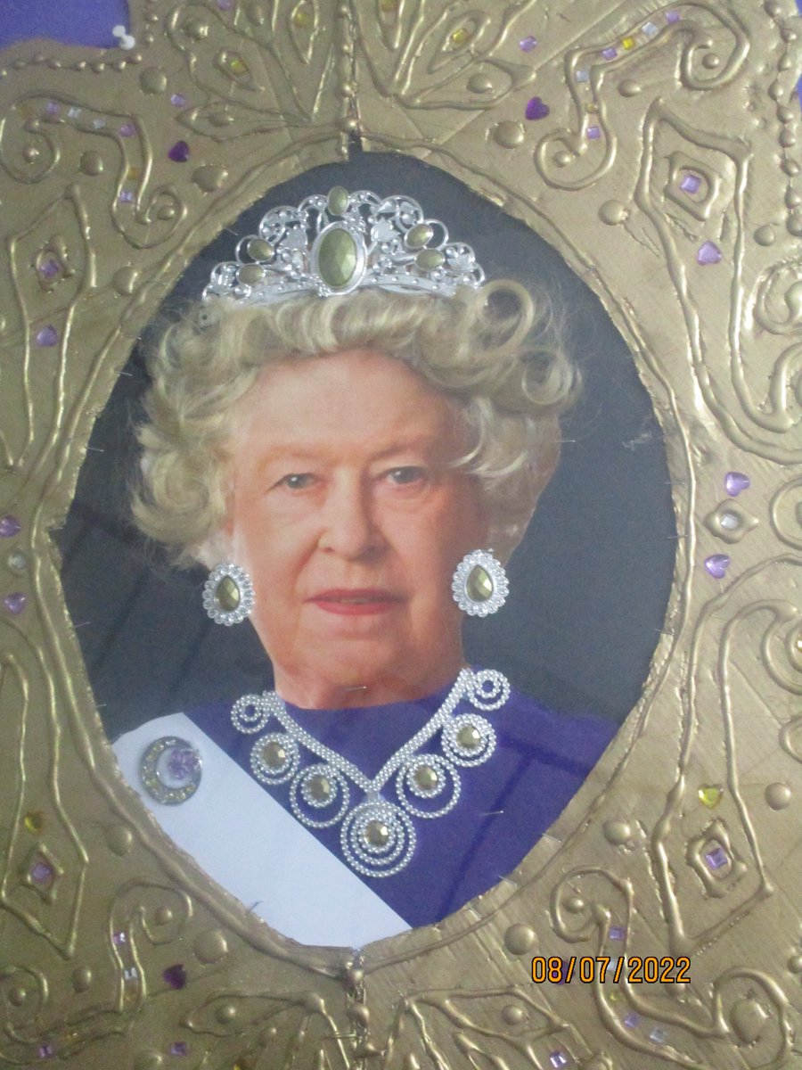 YoungN_Inspired's tweet photo. A tribute to Queen Elizabeth II. Her Majesty was someone who was special to many people.
We at @YoungN_Inspired offer condolences to the Royal Family for losing a beloved Mother and Grandmother. To all citizens of the commonwealth who lost a dear Queen.

Long Live the King. https://t.co/KYpAdfTnzV