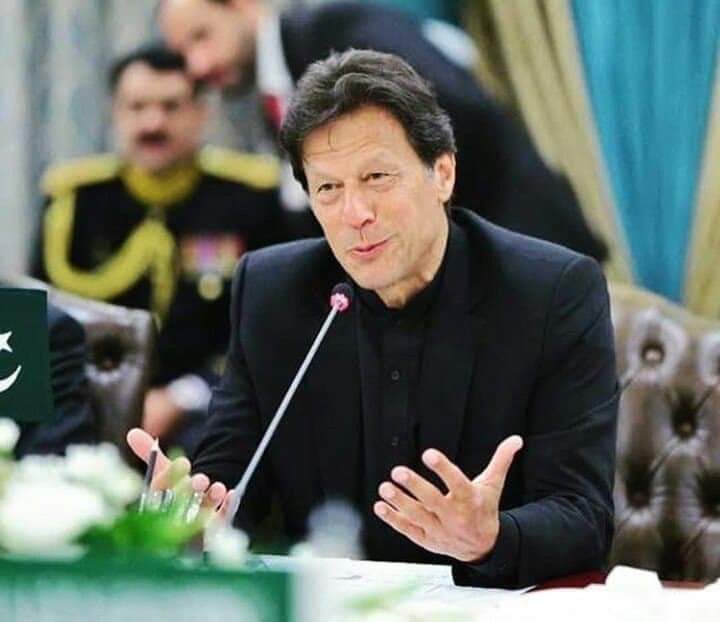 imrankhaniwazir's tweet photo. جس نے اقوام متحدہ میں کھڑے ہوکر سب کو بتایا تھا کہ محمدﷺ ہمارے دلوں میں رہتے ہیں
#سچا_عاشق_رسول_عمران_خان https://t.co/fBDTrQaFkO