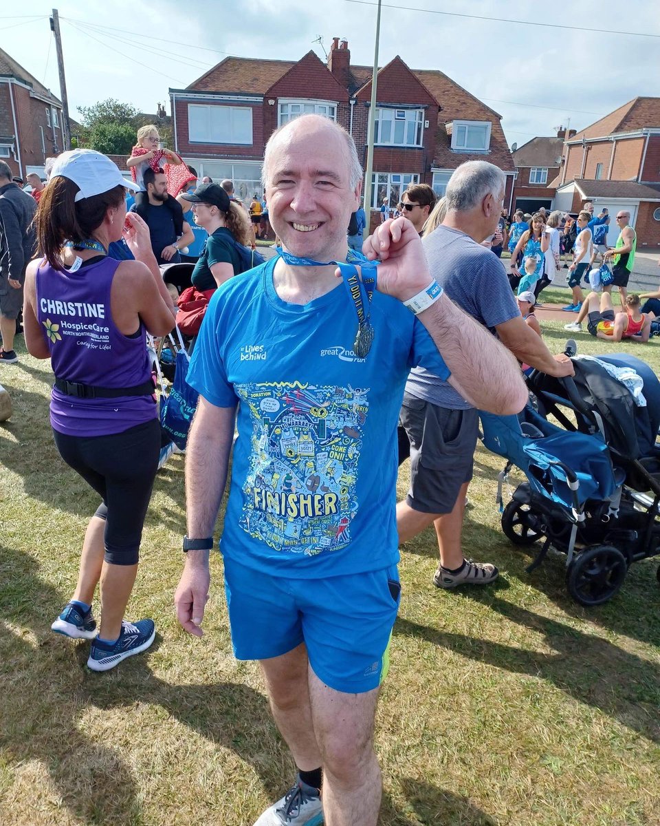 My #MedalMonday from the #greatnorthrun2022 yesterday, was a great day, the last 3 miles got me but got it done.. #ukrunchat