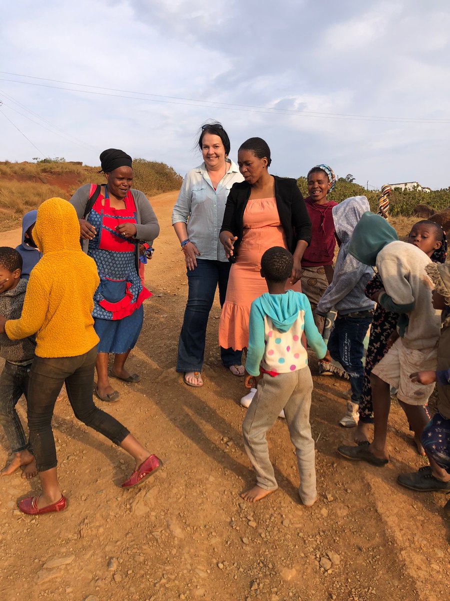 diplomaticnewz's tweet photo. Children of Pondo land #pondo #mpondo #easterncape @Tourism_gov_za https://t.co/Ms1xcNb5VZ