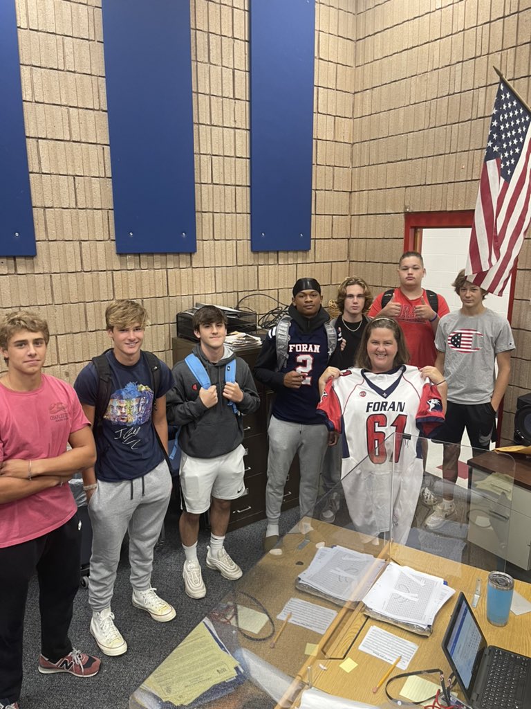 FootballForan's tweet photo. Congratulations to our Teachers of the Week!  Ms. Turner and Mrs. Cacioppo, Thank you both for helping us succeed in the classroom and supporting us on the field! https://t.co/1ILidnmUxd