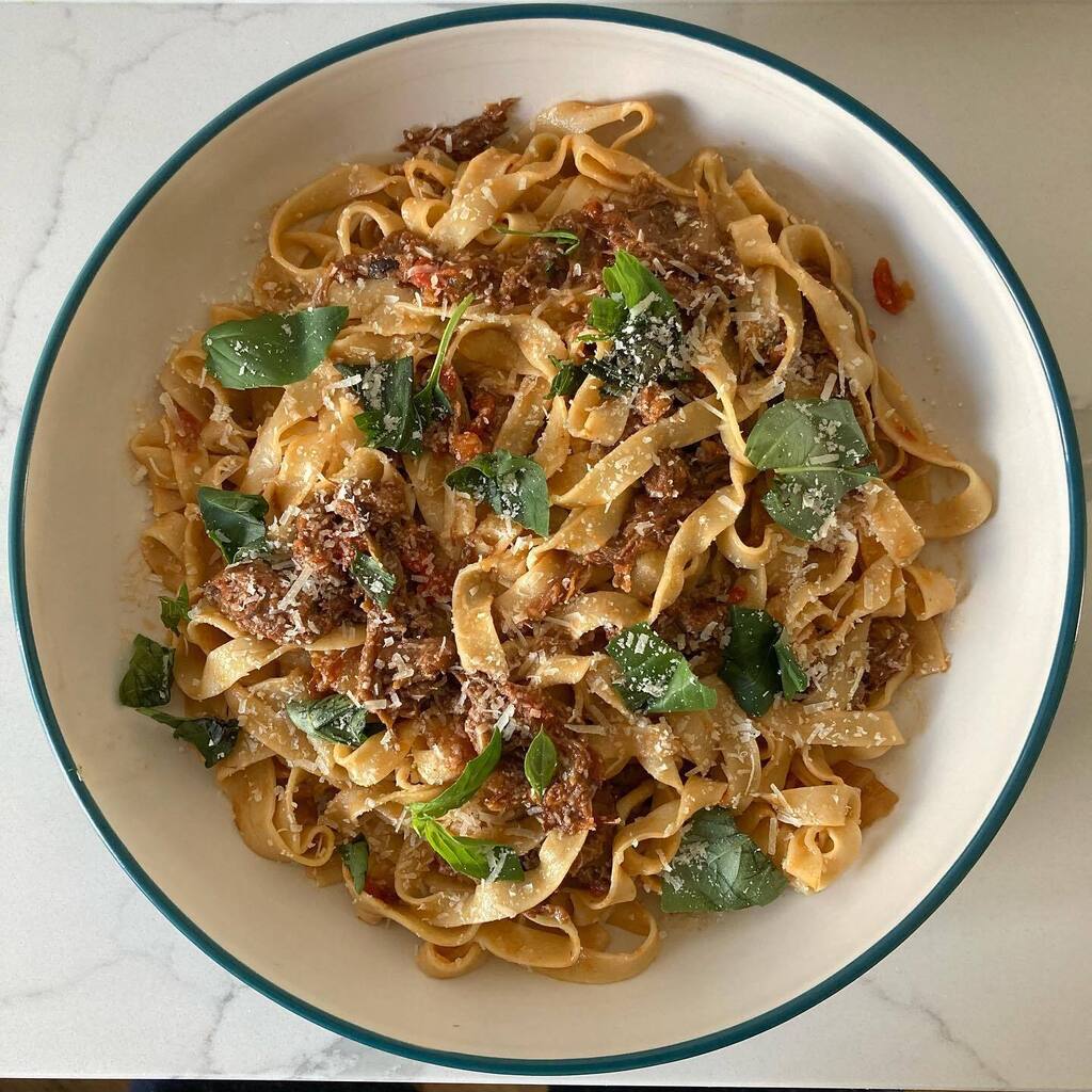 johncyril's tweet photo. #tagliatelle
#beefshinragu
#pastafresca https://t.co/a9p5ag1HUR https://t.co/i2GOMkoSIo