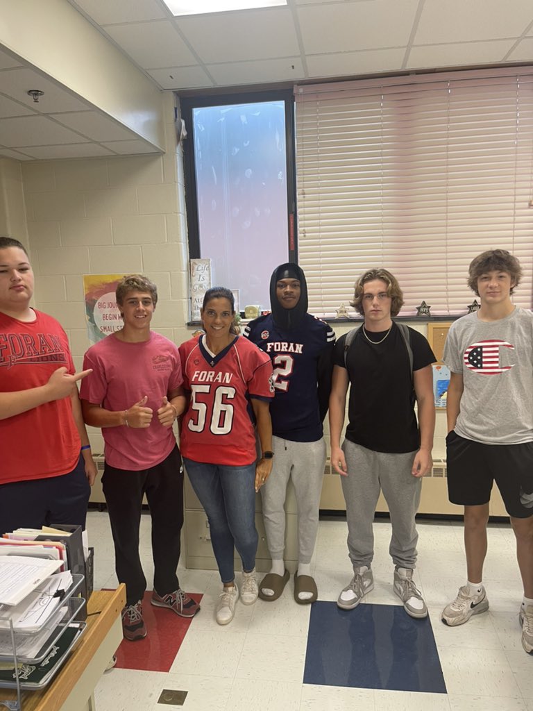 FootballForan's tweet photo. Congratulations to our Teachers of the Week!  Ms. Turner and Mrs. Cacioppo, Thank you both for helping us succeed in the classroom and supporting us on the field! https://t.co/1ILidnmUxd