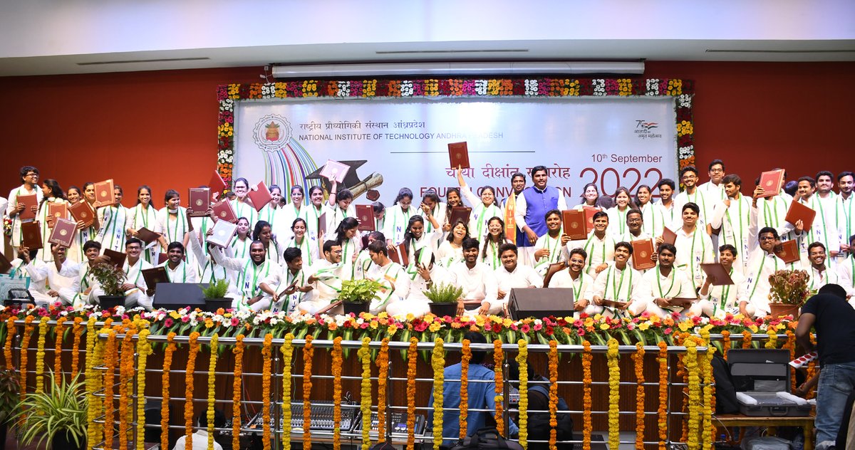 NITANDHRA2015's tweet photo. UG and PG Graduands were conferred with the graduation degrees at the 4th Convocation ceremony organized on campus @NITANDHRA2015

Shri. M S Unnikrishnan (Chief Executive Officer, IITB-Monash Research Academy) delivered the convocation address

#4thConvocation #Graduation #UG #PG https://t.co/FbRiVhJtBP