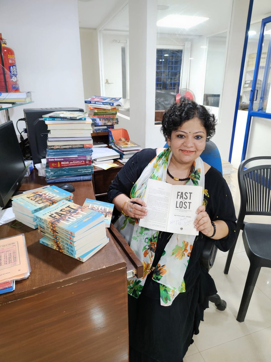 Rupa_Books's tweet photo. Get a chance to pick yourself an author signed copy of @pallavijoshia's #FastButLost at School Book Udupi https://t.co/PISMCMc0ev