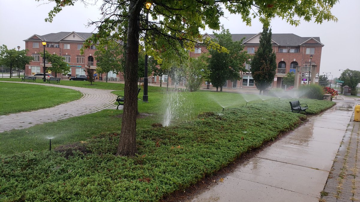 djtiger's tweet photo. @cityofmarkham broken sprinkler at greensborough Town centre. https://t.co/uenKeigxZF