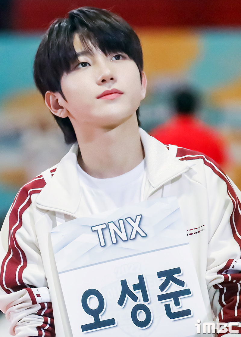 imbcenews's tweet photo. TNX 오성준, 반듯한 인사 (아육대 B하인드) #아육대 #TNX #오성준 [직찍 10장]
https://t.co/mRq1sGgCcM https://t.co/J04FPM6U0o