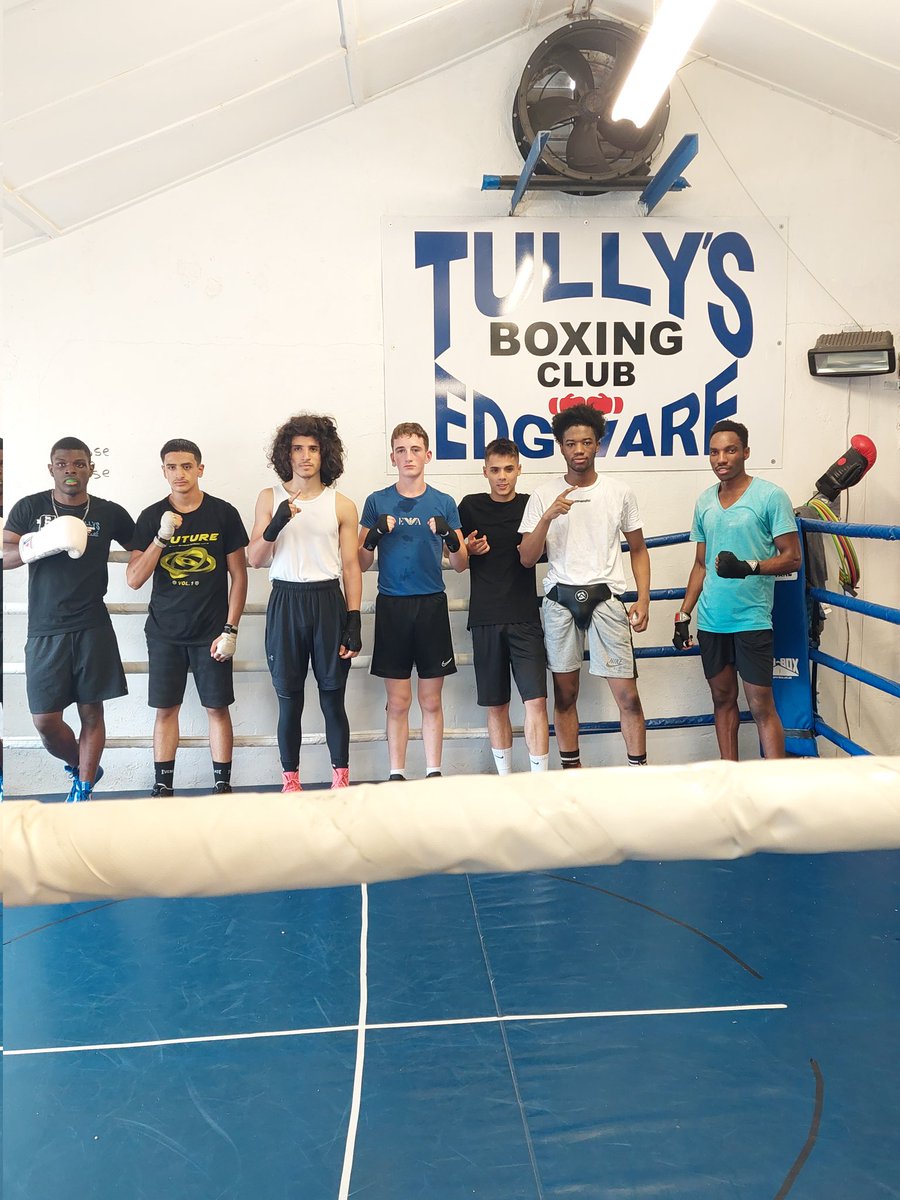 Dondavisboxingacademy (@dondavisboxing1) on Twitter photo In preparation for the new season, our boys got some exceptional rounds of sparring down at <a href="/TullysBoxing/">Tullys Boxing</a> this past weekend. Thanks for having us down π₯π₯π₯ In preparation for the new season, our boys got some exceptional rounds of sparring down at <a href="/TullysBoxing/">Tullys Boxing</a> this past weekend. Thanks for having us down π₯π₯π₯