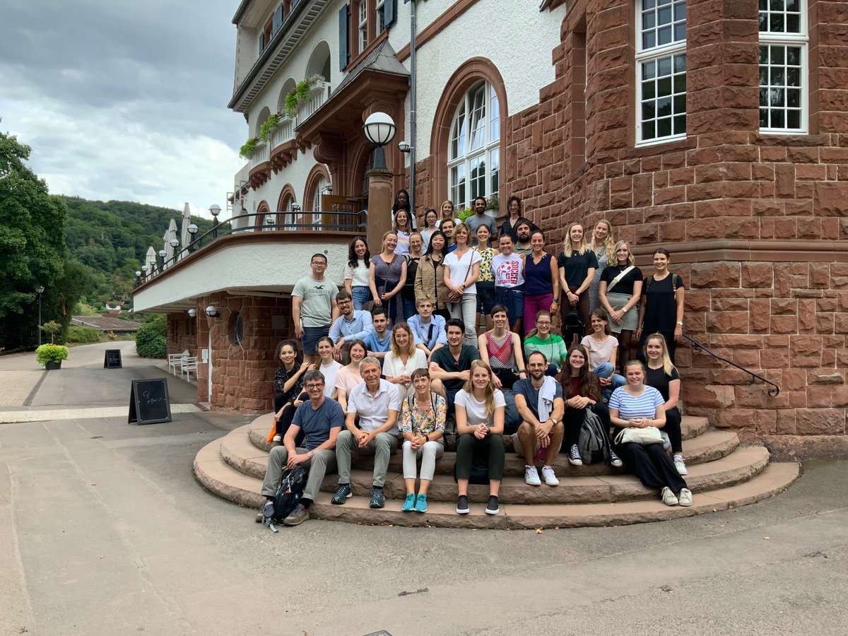 LmhicklingPsych's tweet photo. #PRM2022 #Pain #Research Meeting Group Photo. Was a pleasure to meet and share with you all. https://t.co/1xXQB5O04q