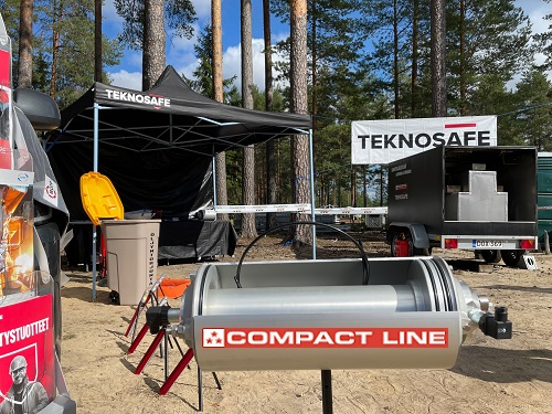 RotarexFiretec's tweet photo. On the occasion of the FinnMETKO exhibition in Jämsä - Finland, our partner Teknosafe Oy presented our high-pressure watermist COMPACT LINE system (CLS) for forestry vehicles. Protect your assets, your employees working in remote areas and the surrounding forests with CLS ! https://t.co/cFAGBOKwuR