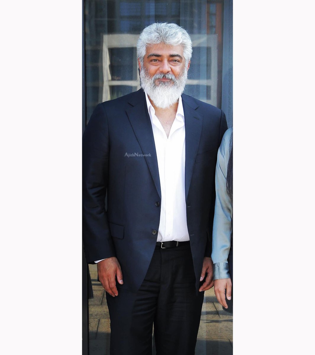 Unseen Pic Of #Ajith sir from Lyca Head Office, London.

#AjithKumar #AK #AK61 #AK62