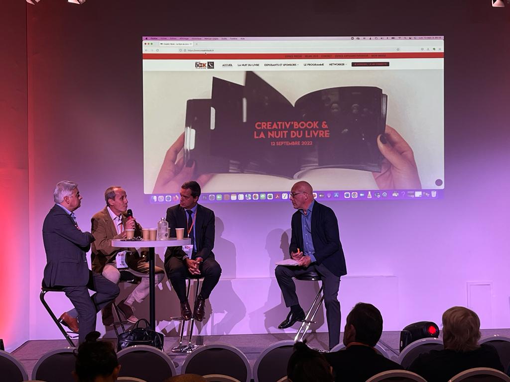 CreativBook's tweet photo. [EN LIVE]
La conférence sur le Livre à la demande: #fabrication et #diffusion plus courtes, plus rapides, plus près du lecteur a commencé !
Avec @chbalaresque @HubertPedurand Jean-François Lyet et Hugues Chevassu à #creativbook https://t.co/Co2qpd4fK4