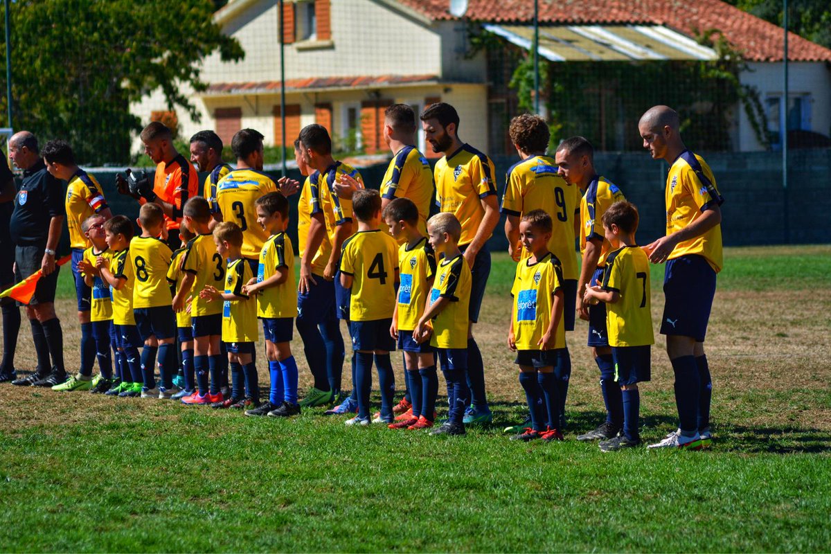 ES Rives de l'Yon tweet media