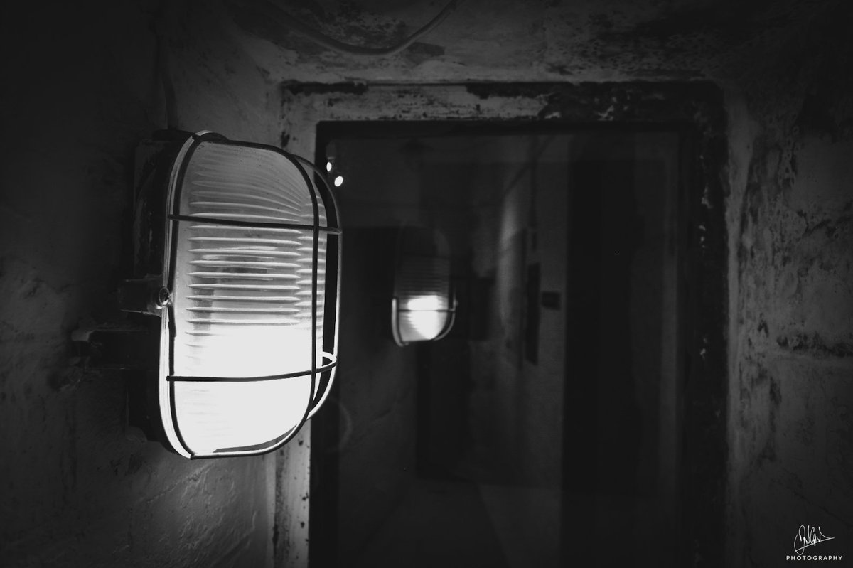 davidgoulden's tweet photo. Some recent images of Nothe Fort re - edited for Mono Monday. (1/2) 📸 #MonoMonday #Mono #Monochrome #BlackandWhite #Museums #History #Heritage #NotheFort #Weymouth #Dorset https://t.co/UUcbtesHB4