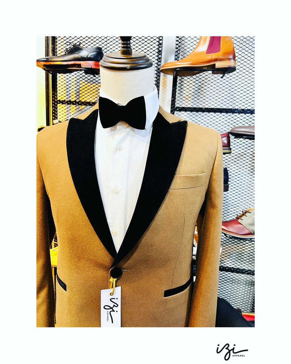 IziApparel's tweet photo. The Only Investment Where Returns Are 100% Guaranteed Is An Investment In Yourself.
And What Better Way To Say “I Believe In Myself” Than With A Perfect Fit Bespoke Suit From @IziApparel.
Talk To Us Now ☎️+256778688207.
#suitswithizi🧶🇺🇬 https://t.co/P8RpmkHO0k