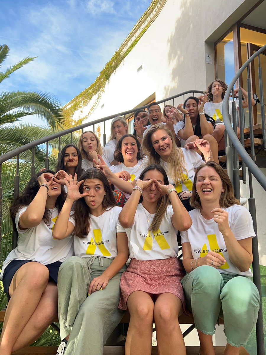AbsoluteInterns's tweet image. An incredible weekend in Mallorca as we kicked off a new season ⛱🇪🇸❤🥰

#absoluteinternship #teamculture #teamwork #weekendtrip #kickoff #readyfor2023